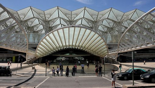  Cengiz Ülkü Lizbon metro istasyonu